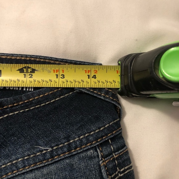 EUC Wallflower “ The Lucious Curvy Fit” Bootcut Jeans Indigo Denim Tint Finish - Picture 4 of 11